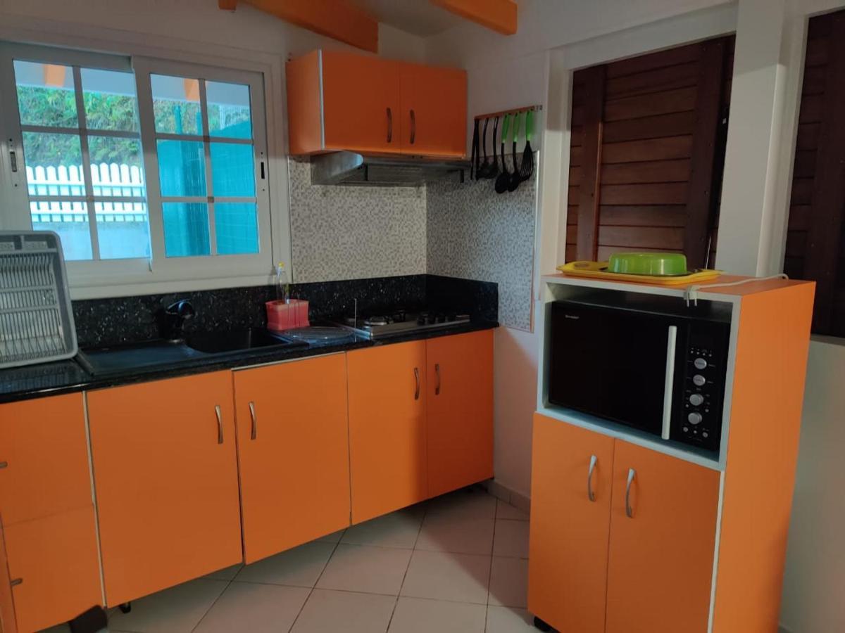 Miel Holiday home Le Moule